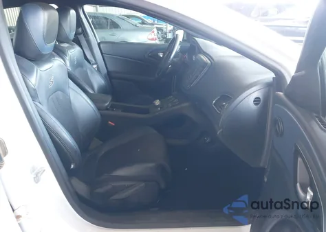 2015 Chrysler 200 S из США, поврежденный, VIN 1C3CCCBB4FN698181